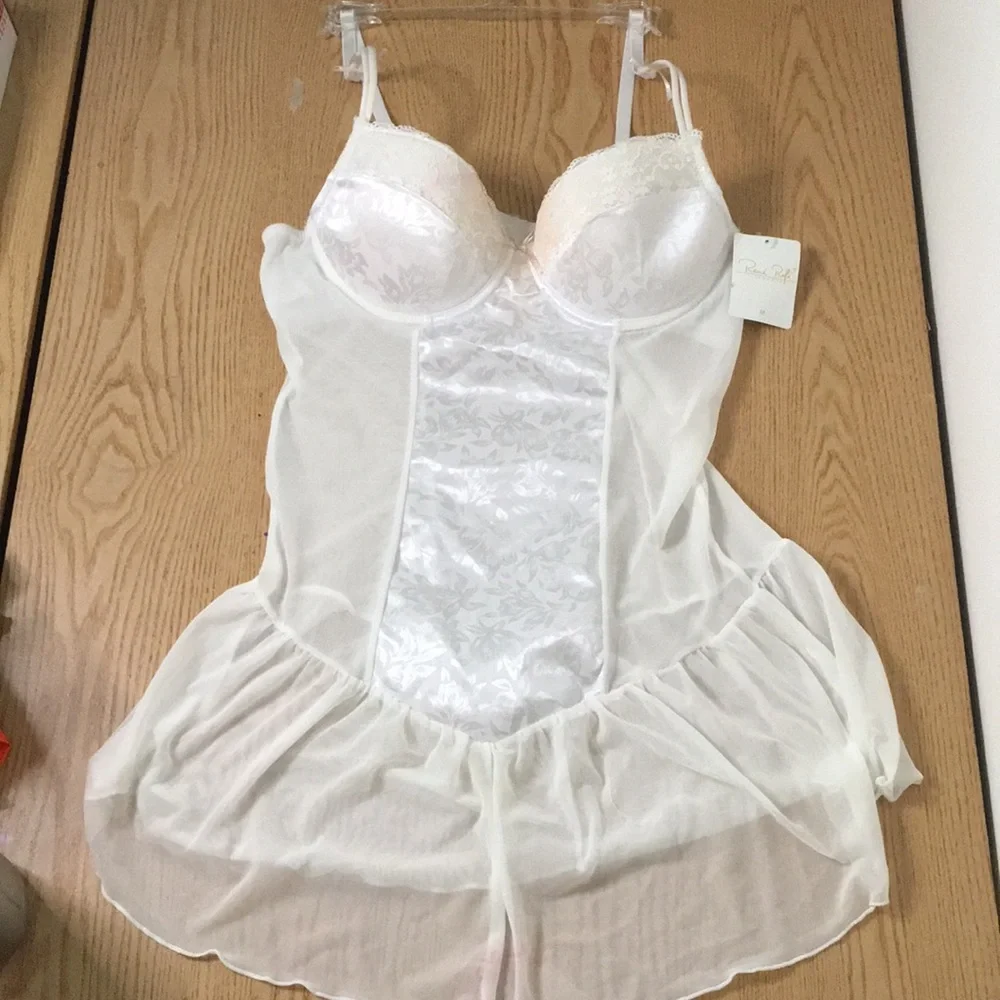 New Women’s Rene Rofe Underwired Lingerie Chemise Gown Slip Ivory Size Medium